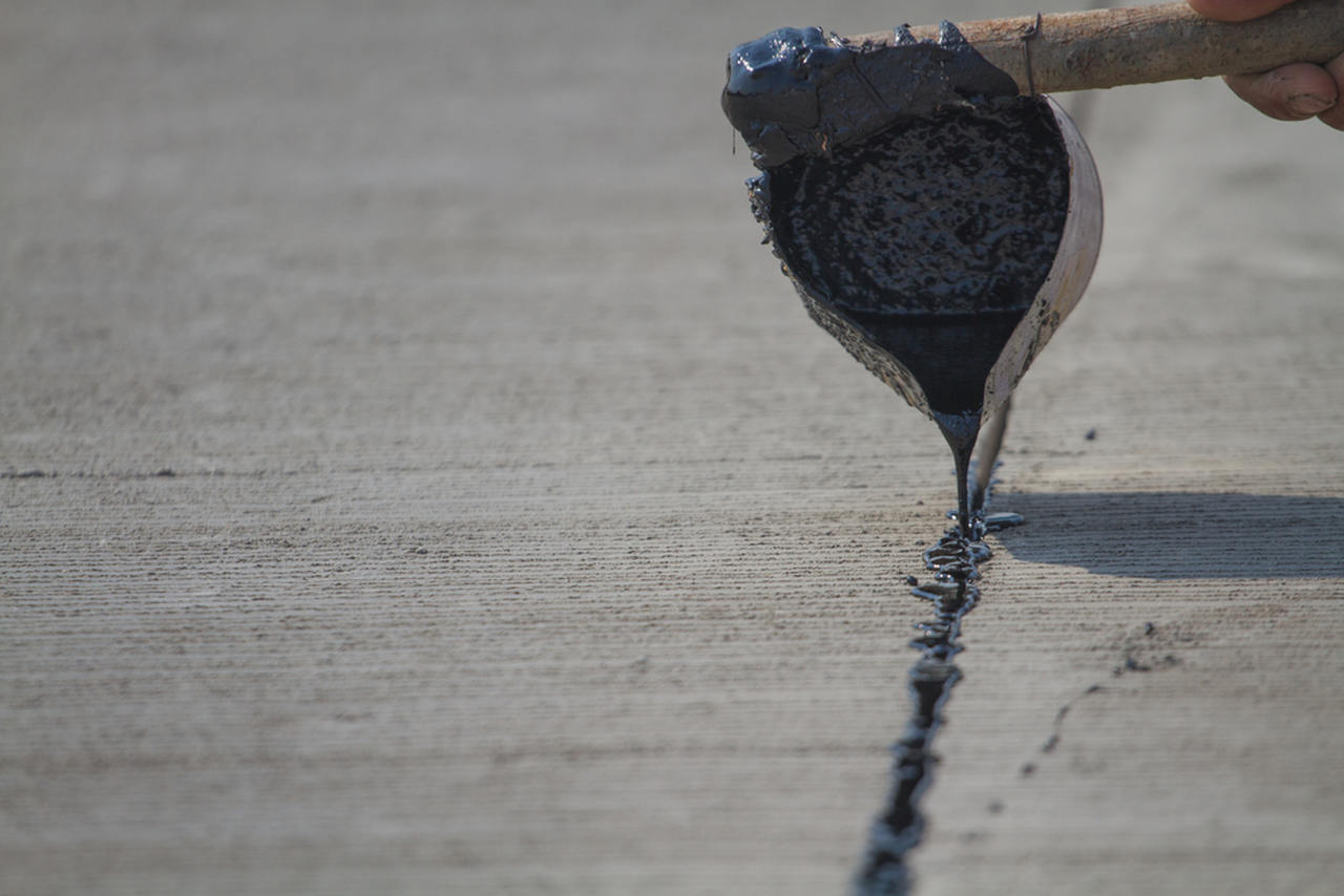 beton arasına mastik uygulaması